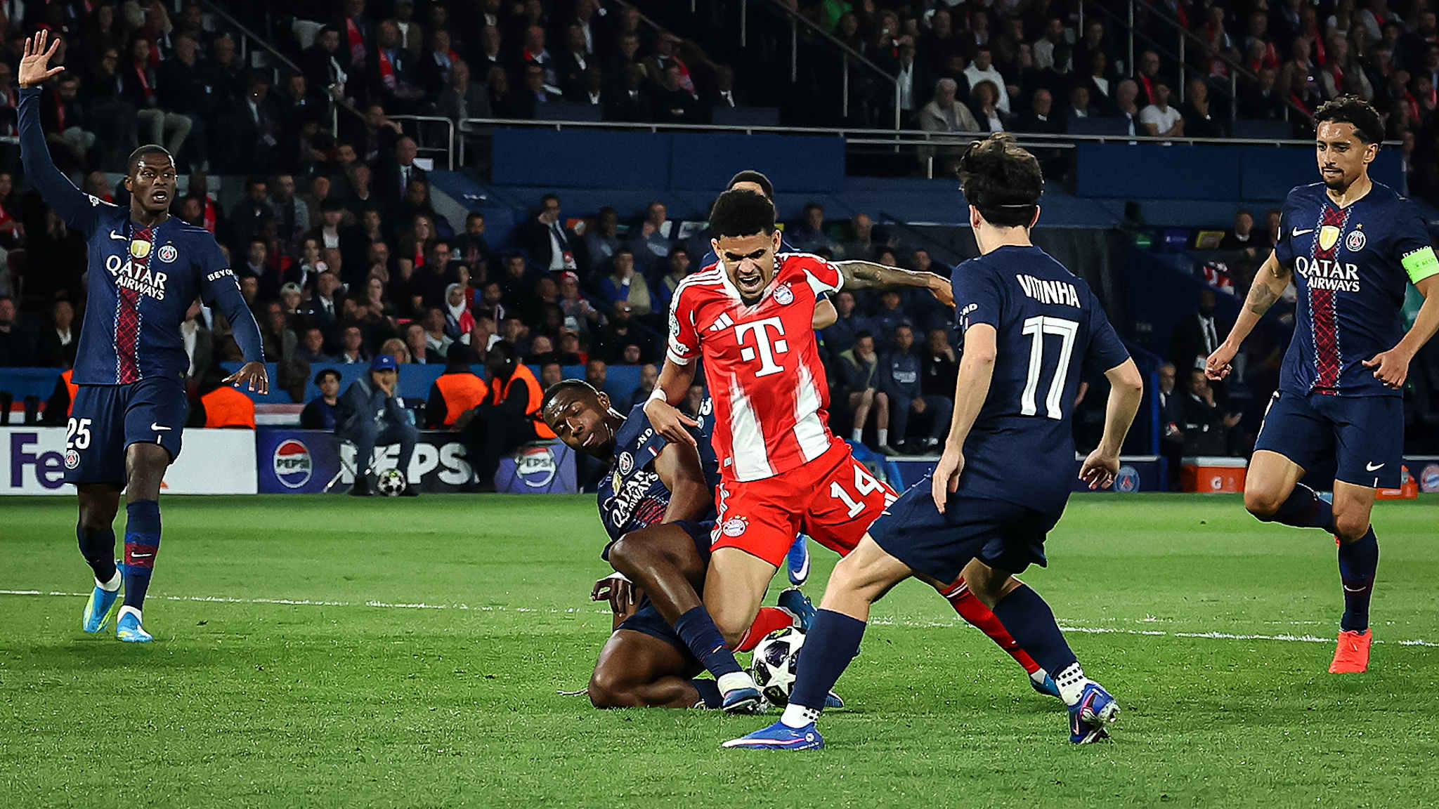 Bayern Munchen dan PSG sama-sama berambisi ke final Liga Champions 2025/26