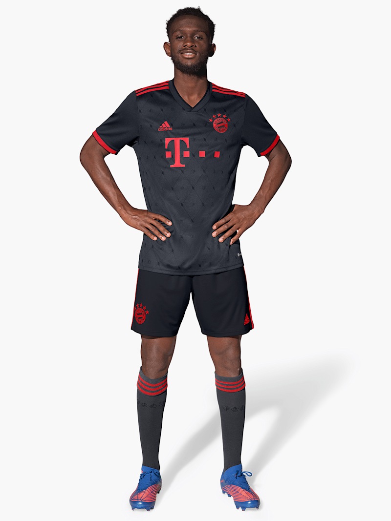 Fc bayern shorts champions league Outlet