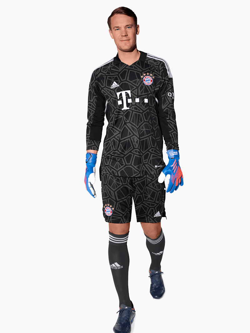 Men Goalkeeper shirt 22-23 black | Official FC Bayern Munich Store
