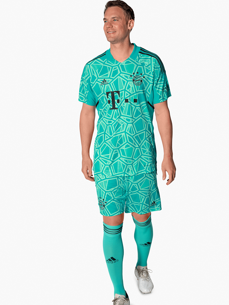 Men Goalkeeper shirt 22-23 green | Official FC Bayern Munich Store