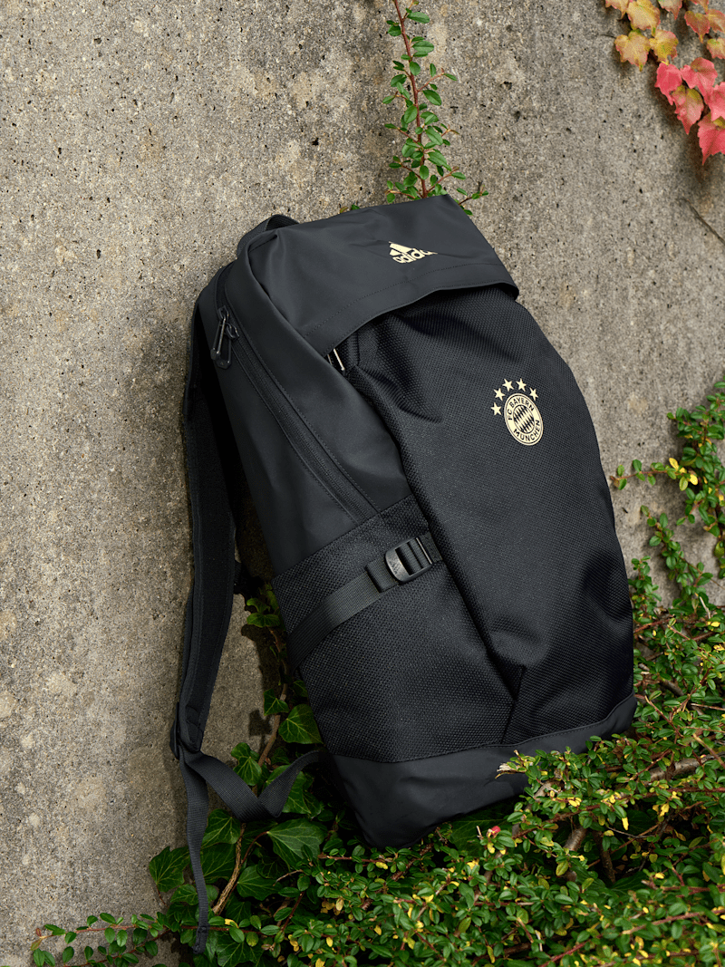 Adidas bayern munich backpack clearance