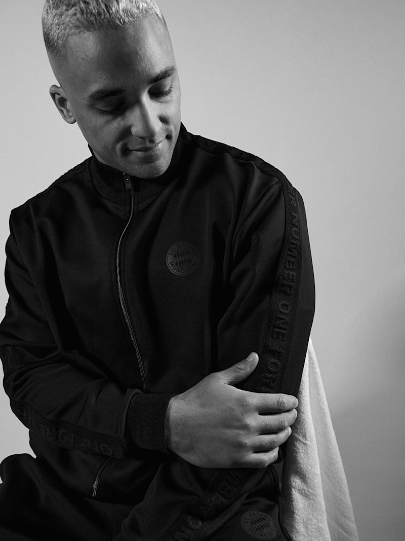 Men Zip-Jacket Sports black | Official FC Bayern Munich Store