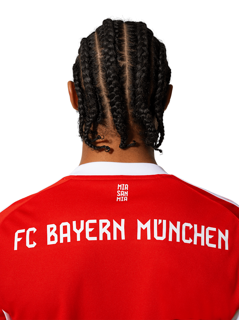 Michael Olise Jersey | Number 17 in the FC Bayern Munich Store