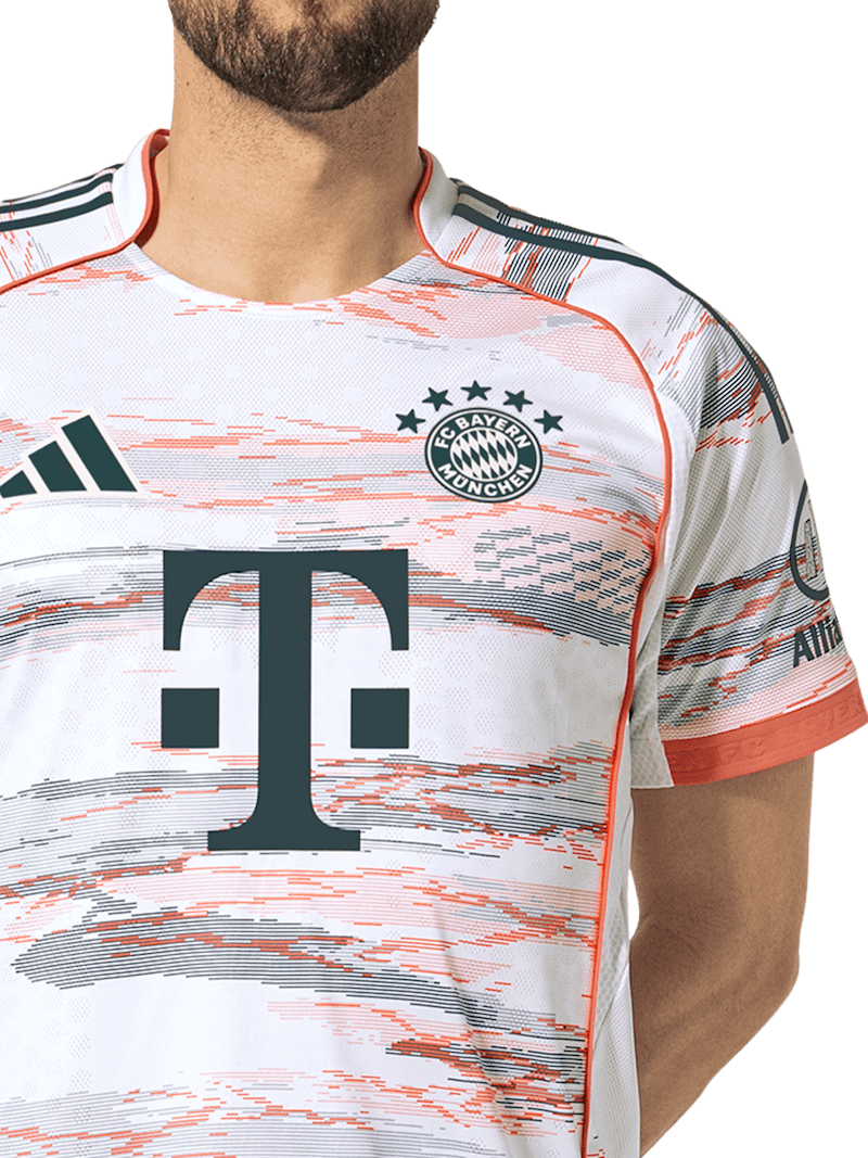 Serge Gnabry Jersey | Number 7 in the FC Bayern Store