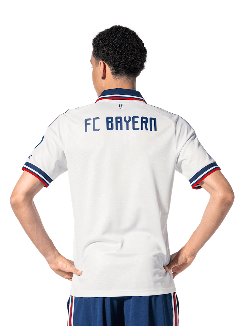 Michael Olise Jersey | Number 17 in the FC Bayern Munich Store
