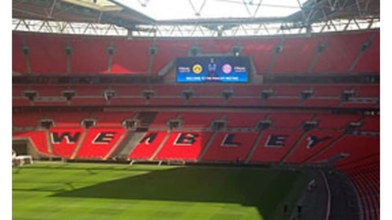 Wembley jubelt: Griechenland besiegt England und widmet den Sieg einem Freund 🙏🏆 - Einleitung