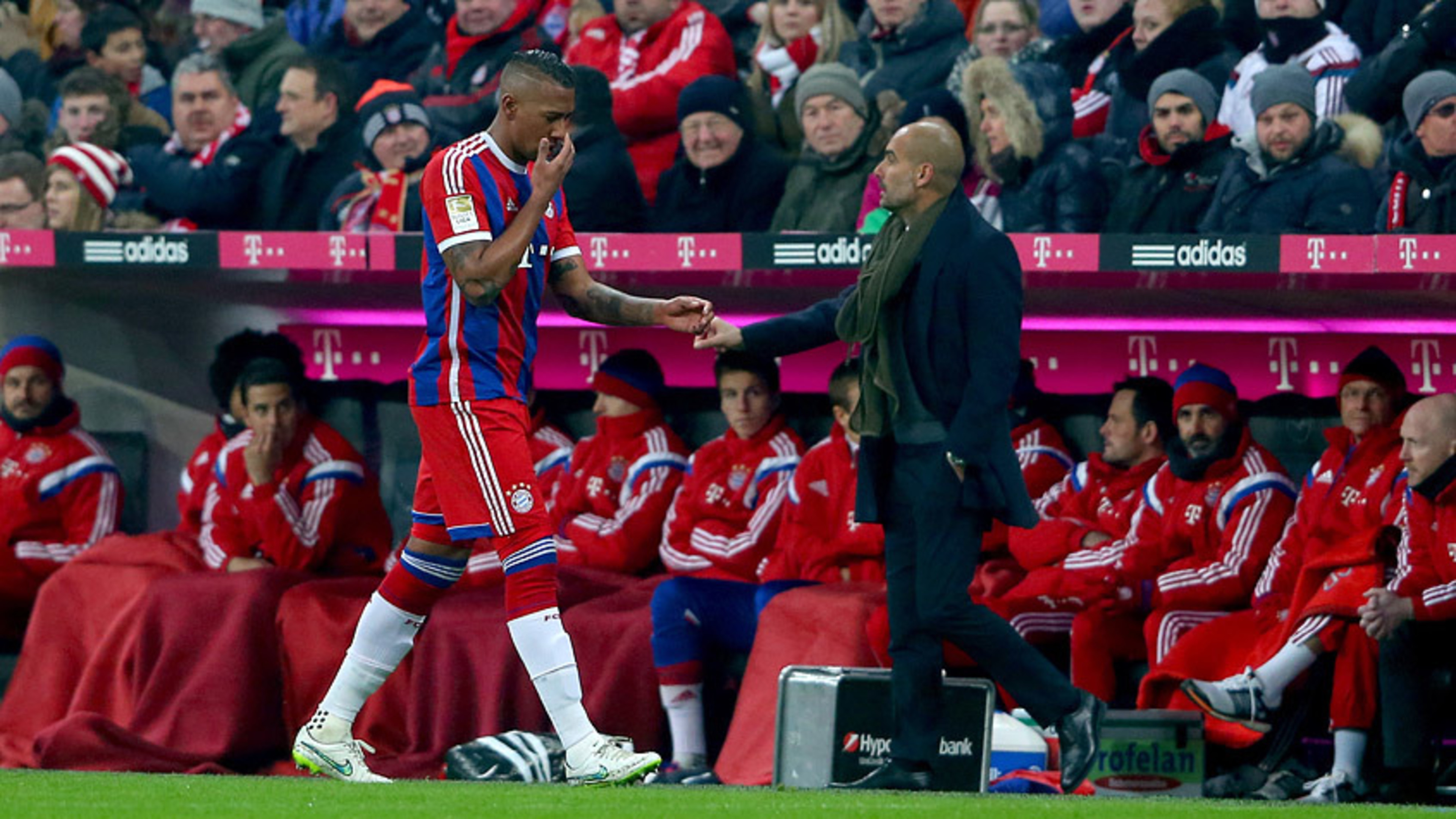 シュトゥットガルト戦はボアテング抜き Fc Bayern Munich シュトゥットガルト戦はボアテング抜き Fc Bayern Munich