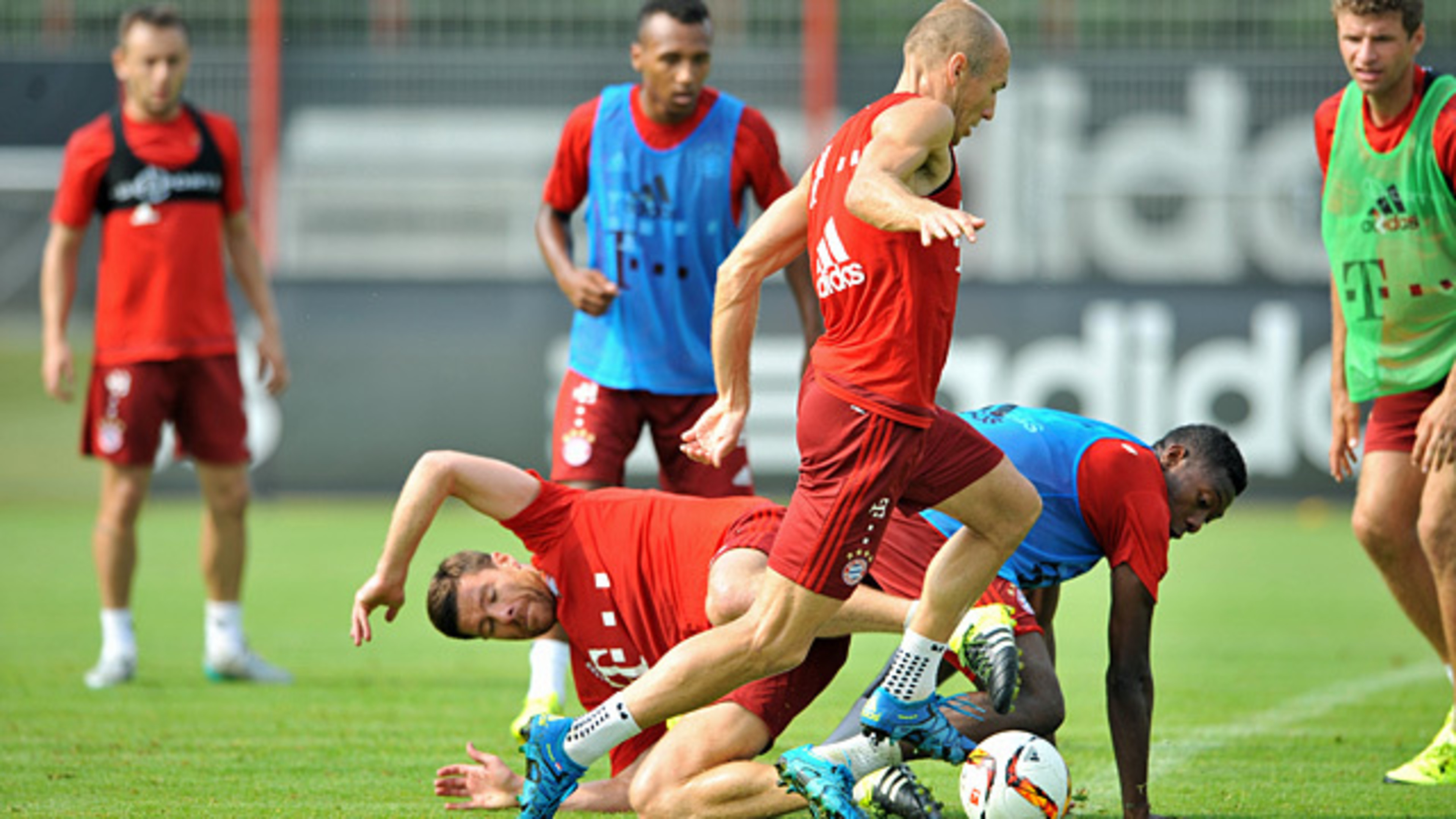 まずは筋トレ それから戦術 Fc Bayern Munich