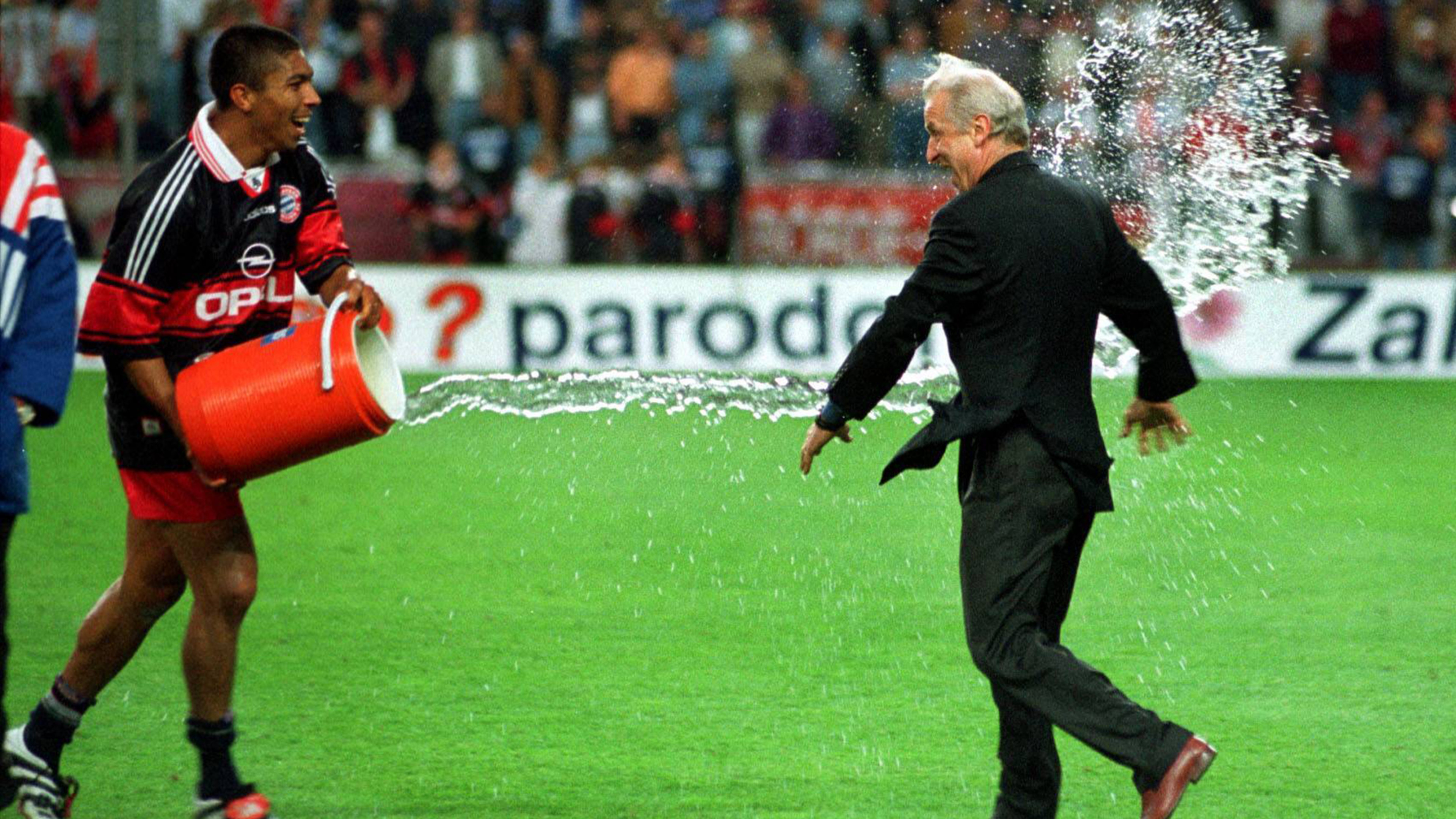 おめでとう ミスター トラパットーニが８１歳に Fc Bayern Munich