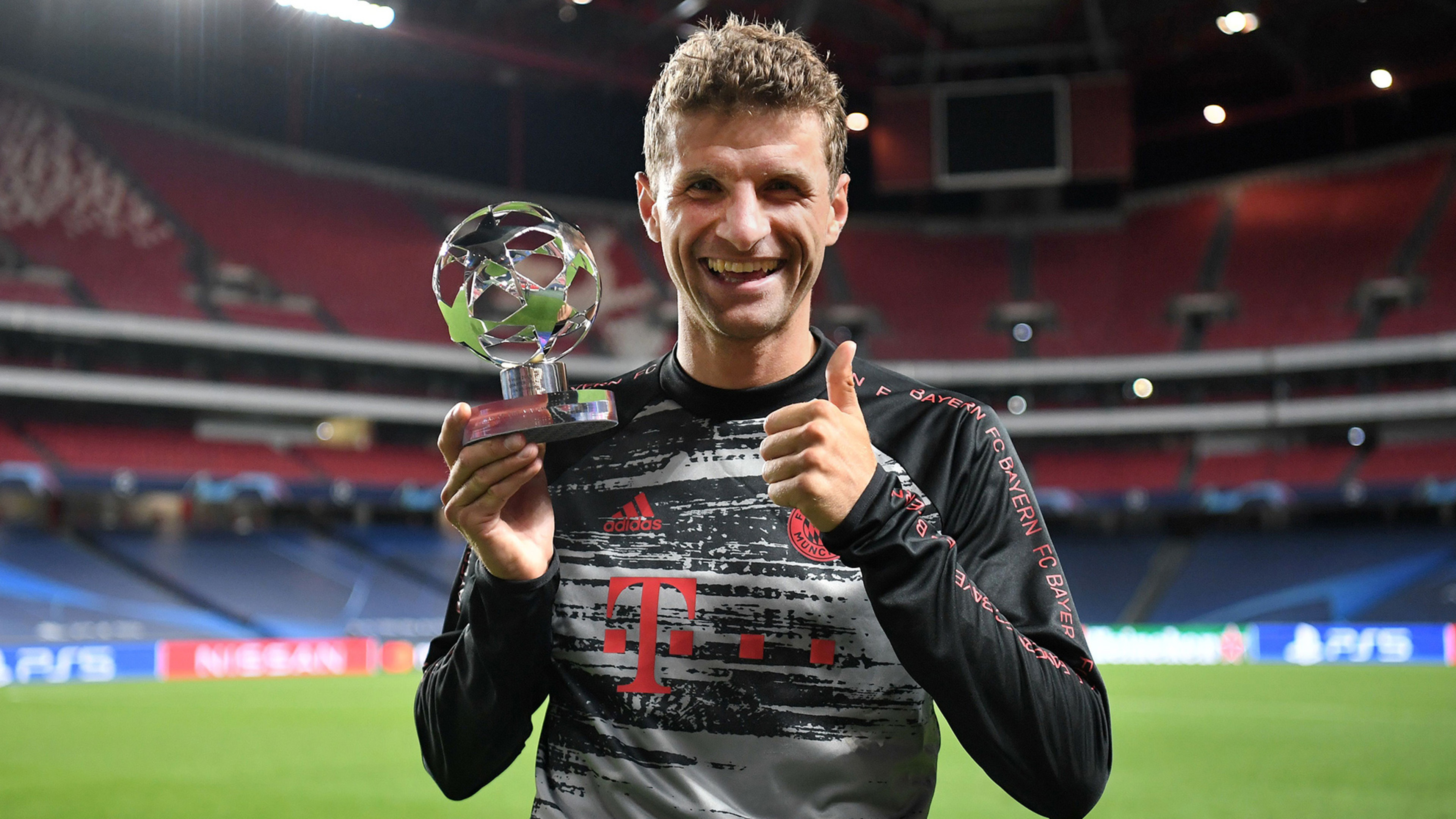 Barca Schreck Muller Schlagt Wieder Zu