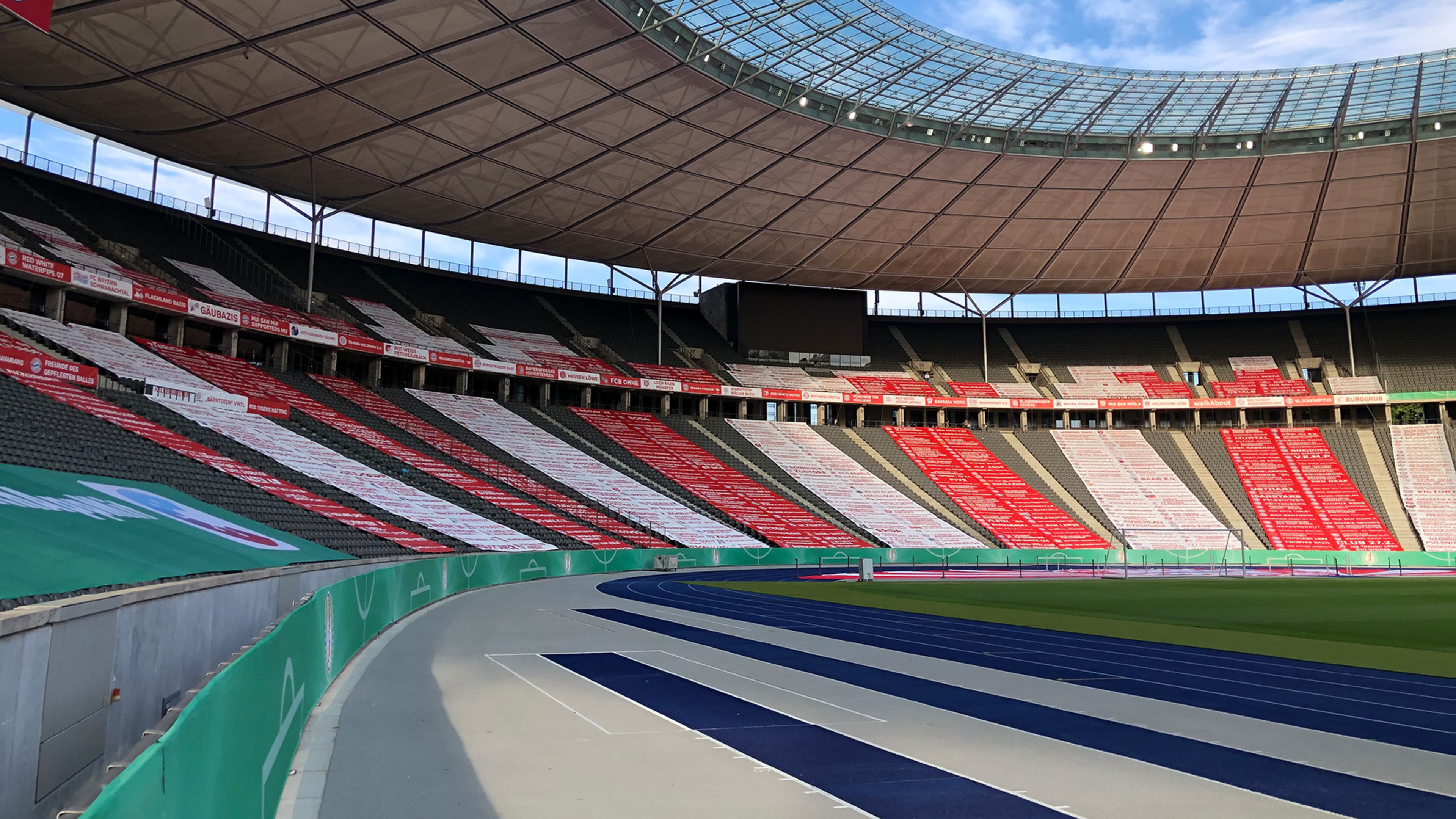 900 bannerov fan klubov bavarii na