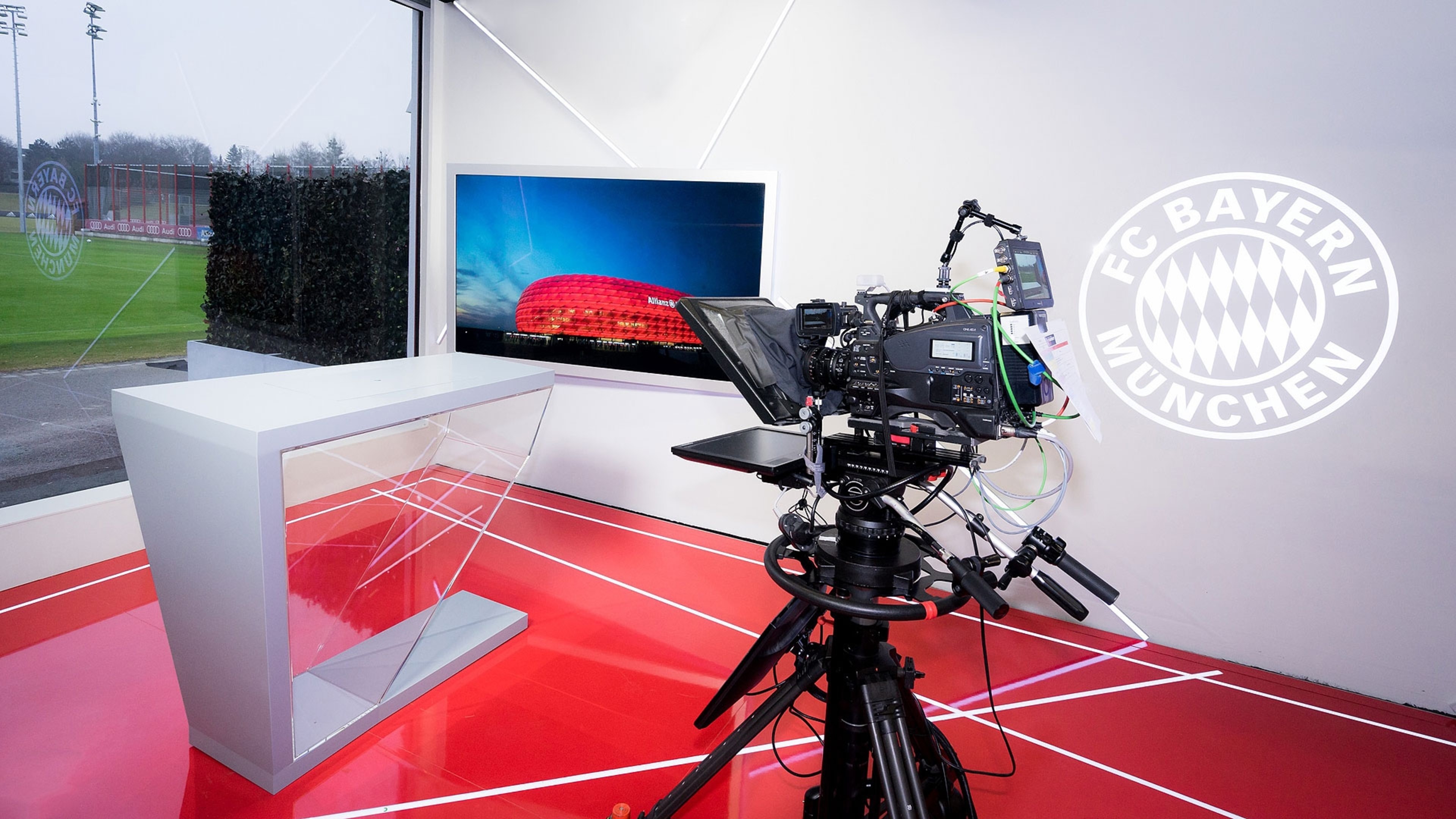 Fc Bayern Tv Fc Bayern Tv Plus Fc Bayern Tv Liveの違い Fc Bayern Munich