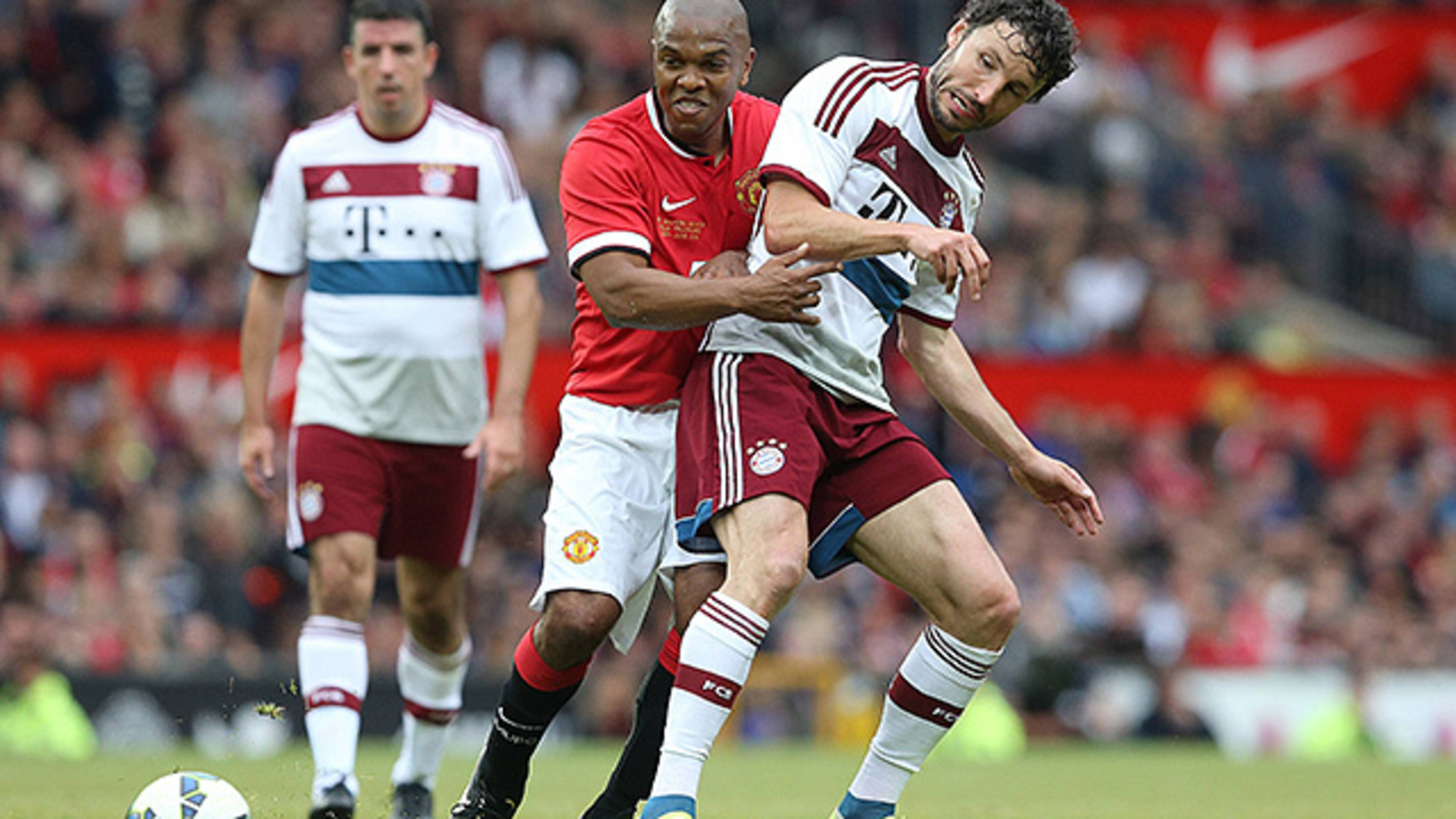 Van Bommel Munich Was A Great Experience Fc Bayern Munich