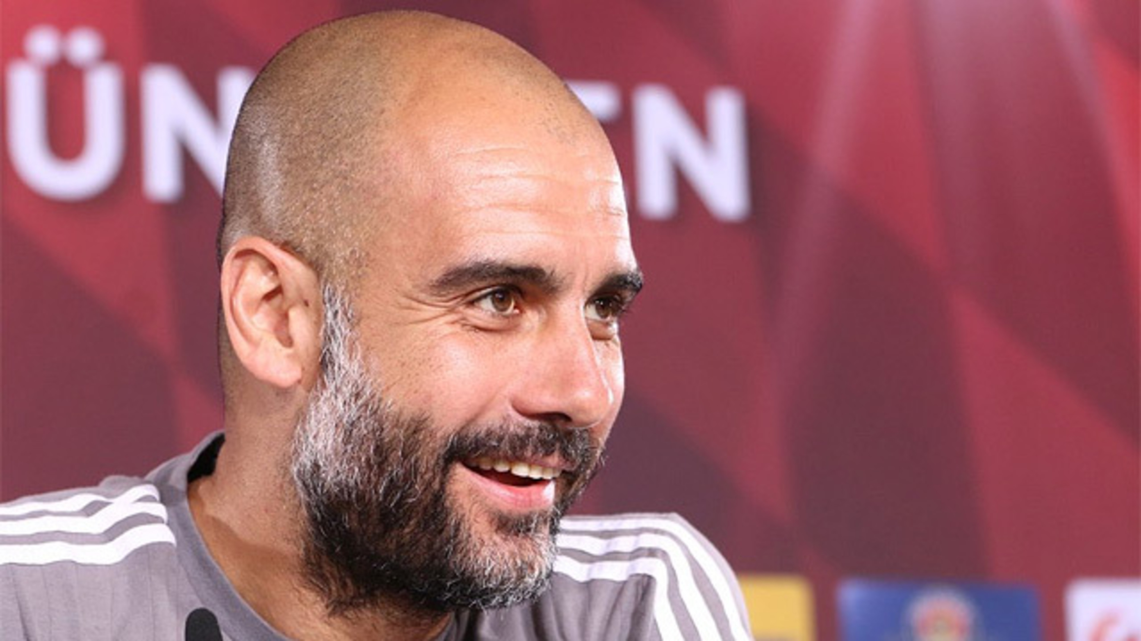 優勝のかかった試合 最後の一歩 を進むfcb Fc Bayern Munich 優勝のかかった試合 最後の一歩 を進むfcb Fc Bayern Munich