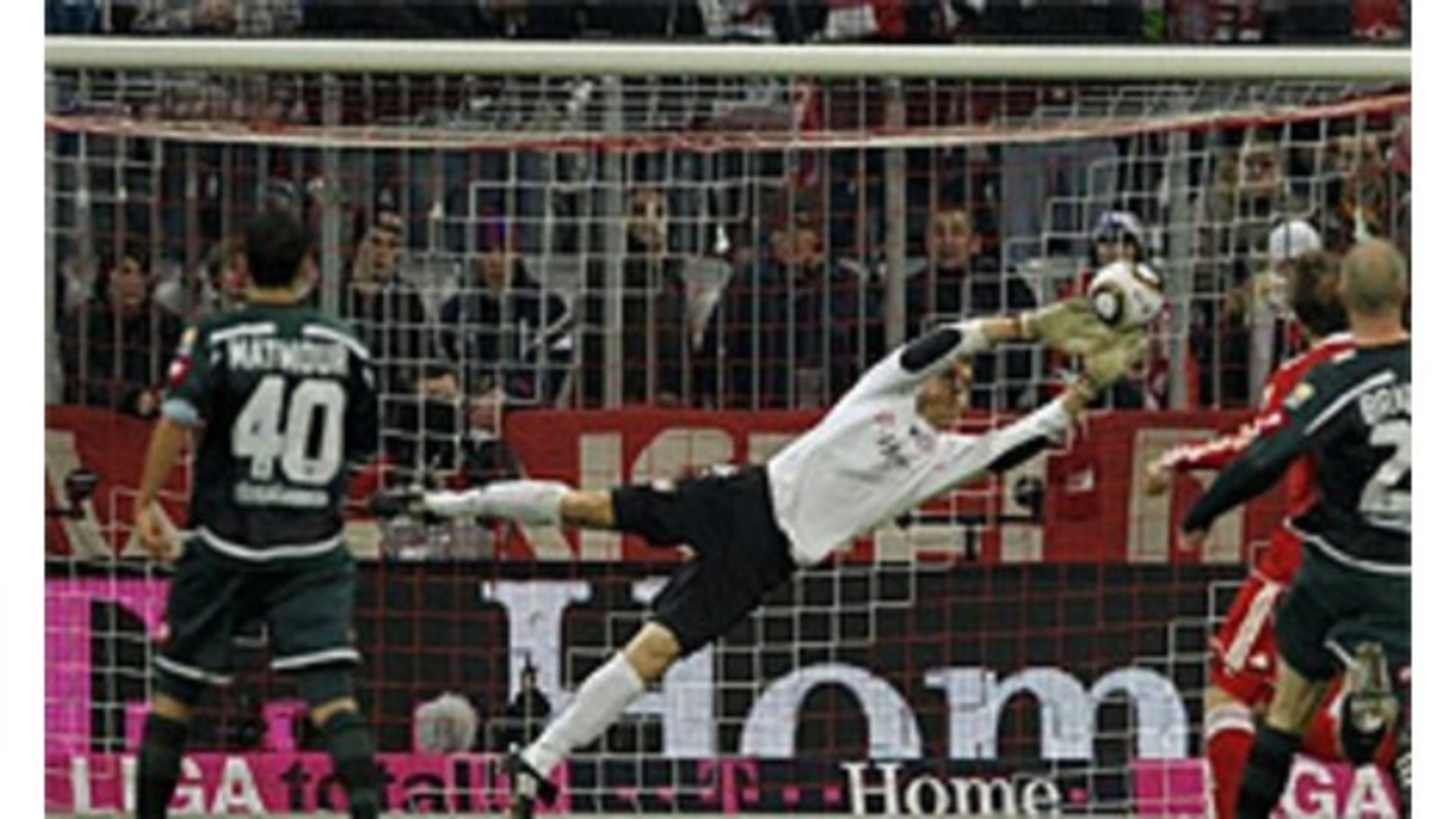 バドシュトゥバー Fcbに勝利呼び込む Fc Bayern Munich