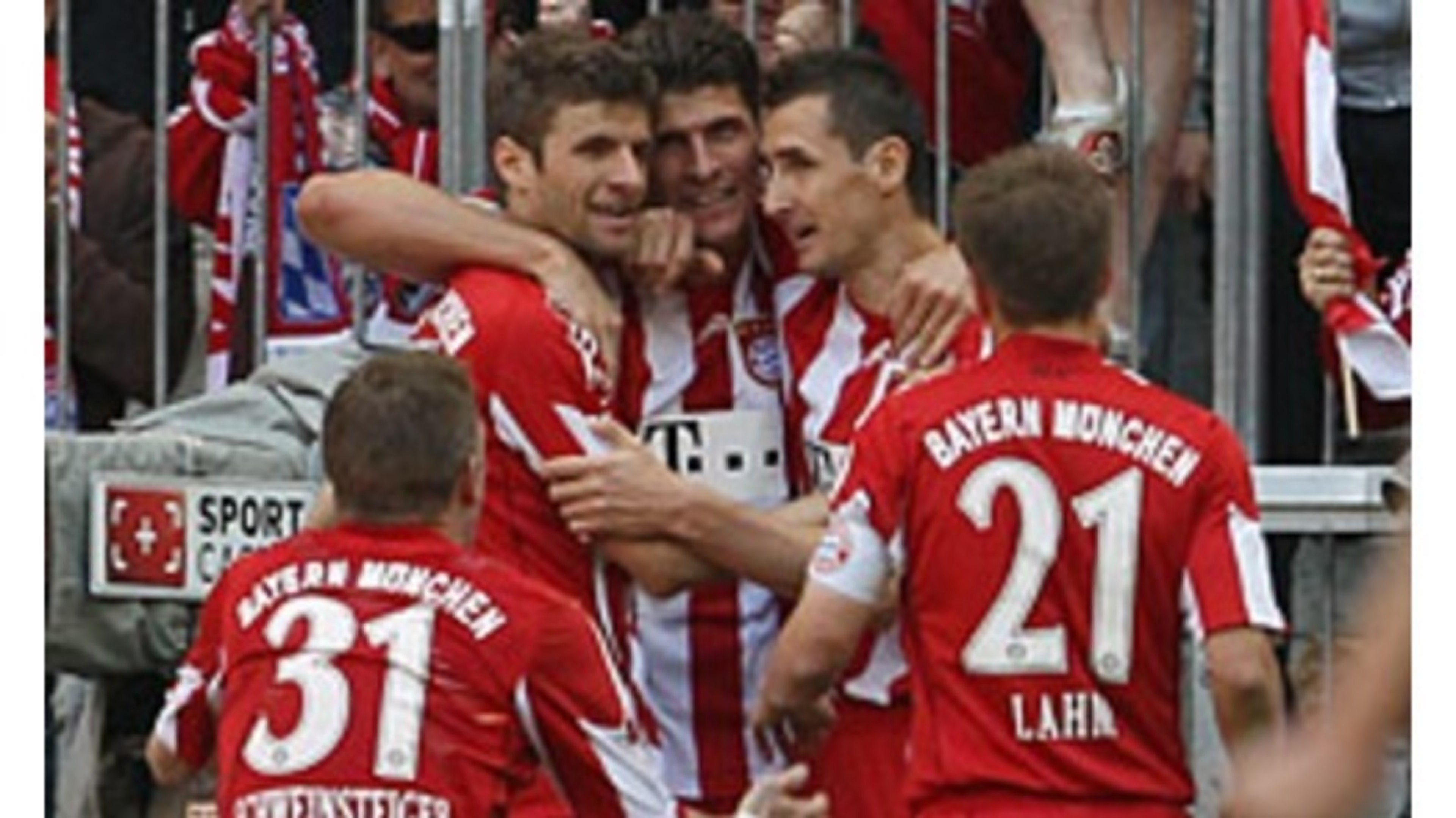 熱狂バイエルンが3位を奪回 Fc Bayern Munich 熱狂バイエルンが3位を奪回 Fc Bayern Munich