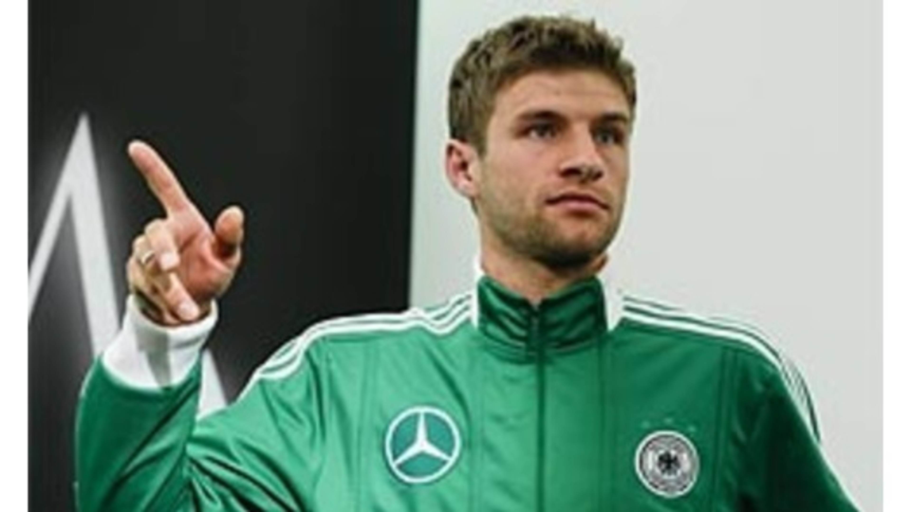 ドイツ代表 準決勝進出を目指して Fc Bayern Munich ドイツ代表 準決勝進出を目指して Fc Bayern Munich