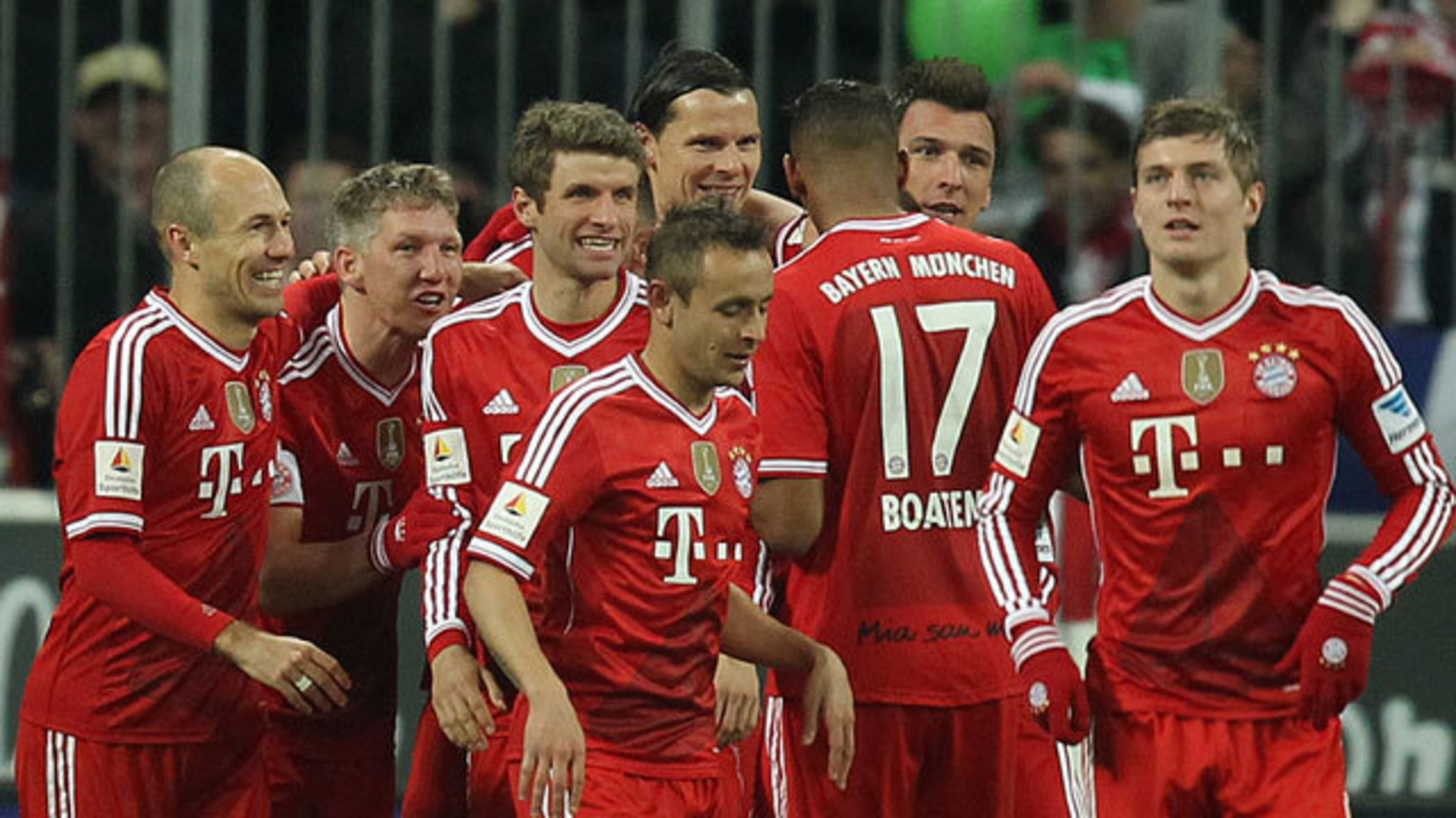 レバークーゼンも撃破 Fc Bayern Munich レバークーゼンも撃破 Fc Bayern Munich