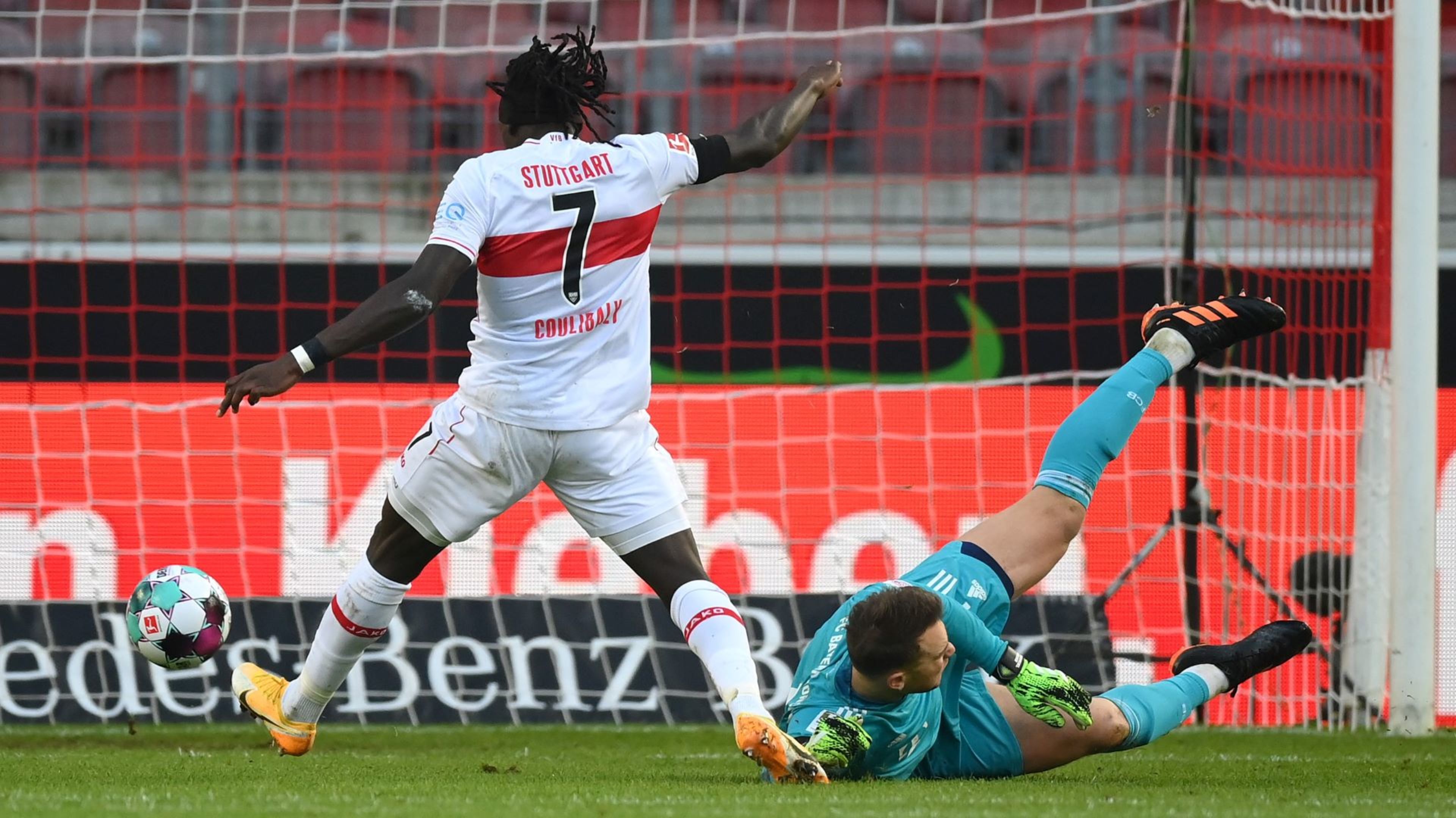 otchet po matchu shtutgart bavariya