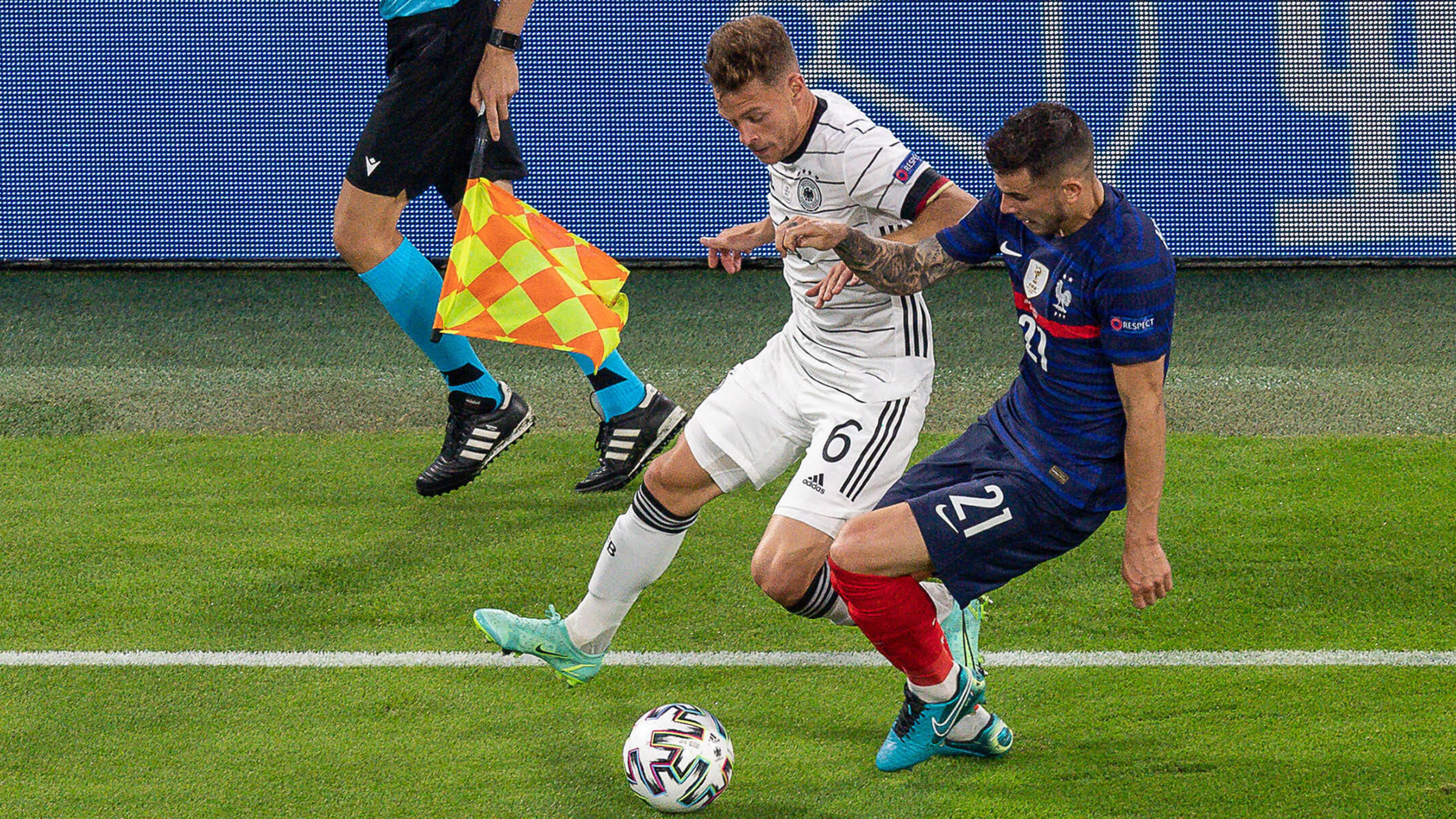 Lucas Hernandez Vor Em Achtelfinaleinzug Fc Bayern Lucas Hernandez Vor Em Achtelfinaleinzug Fc Bayern