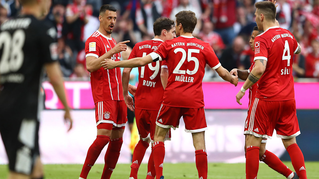 Die Bilder Zum Spiel Gegen M Gladbach Fc Bayern Munchen