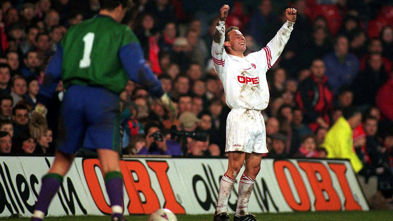 Uefa Cup Viertelfinale 1996 Fc Bayern Dominiert Nottingham Forest