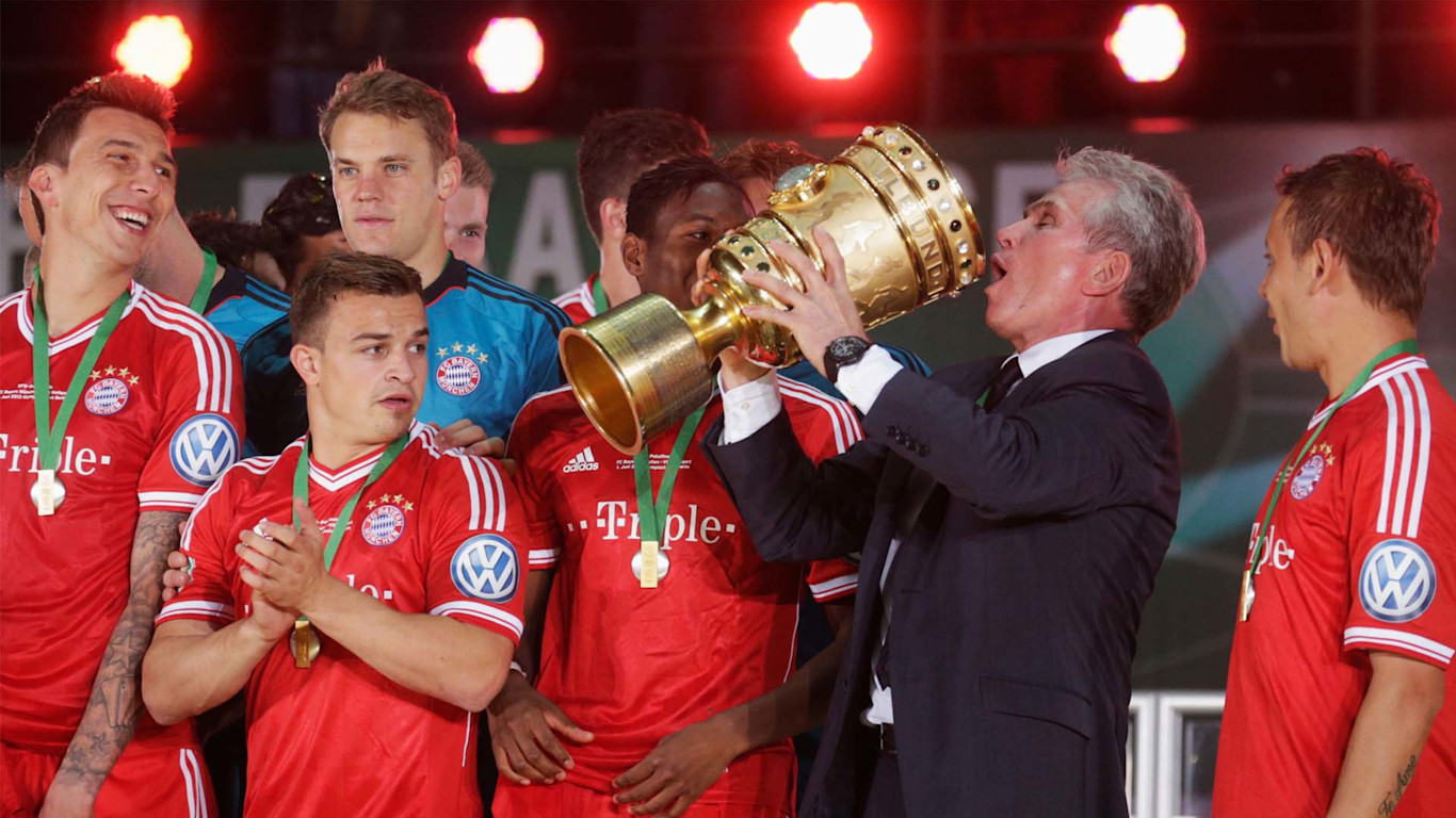 Der Dfb Pokal Vollendet 2013 Das Triple Fur Den Fc Bayern