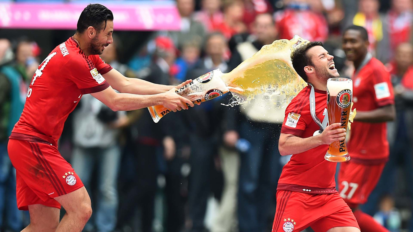 Claudio Pizarro Der Schlawiner Mit Tor Instinkt Sagt Servus