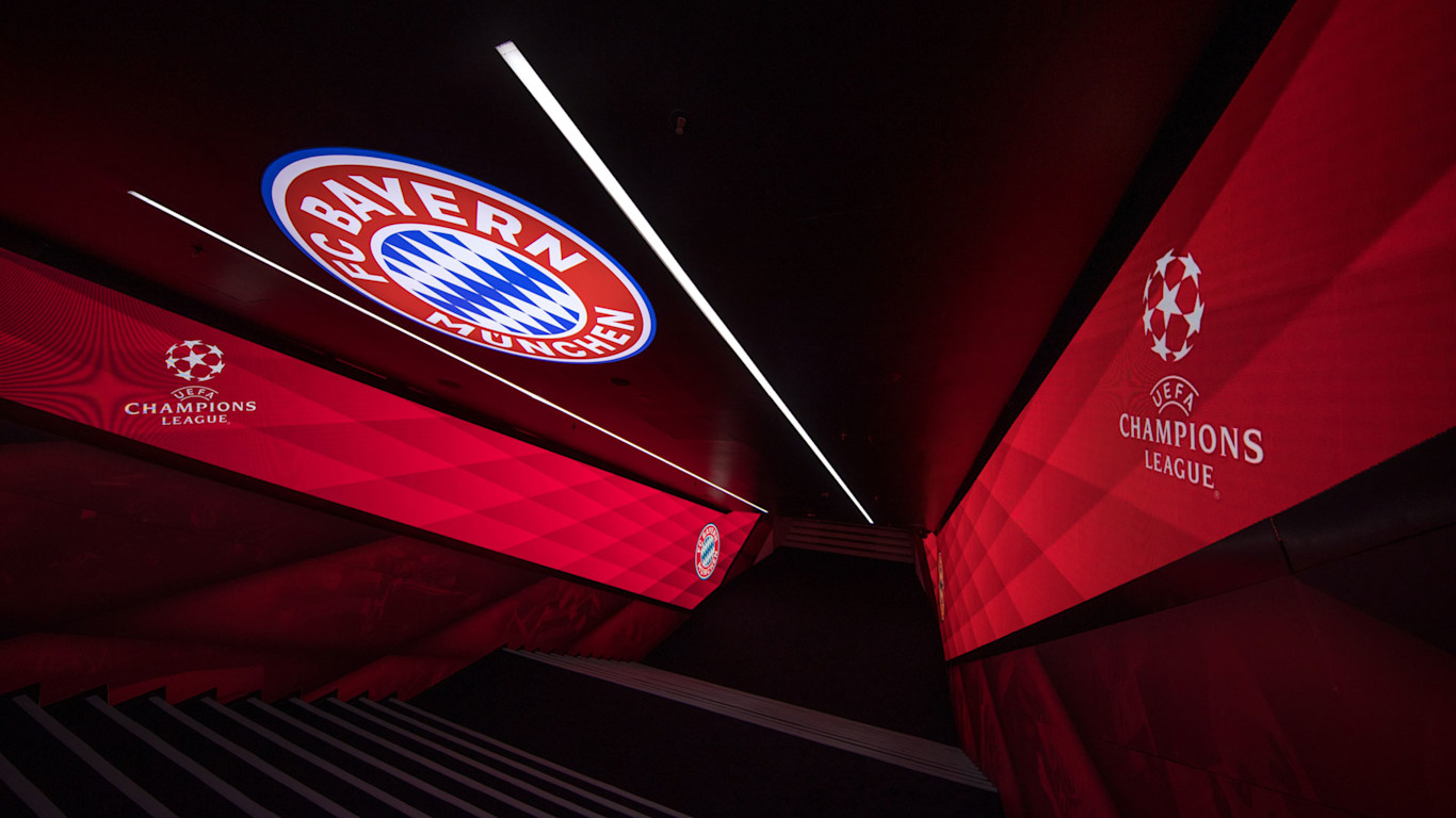 wallpapers Bayern Munich Stadium Tunnel red hell the new players tunnel at the allianz arena