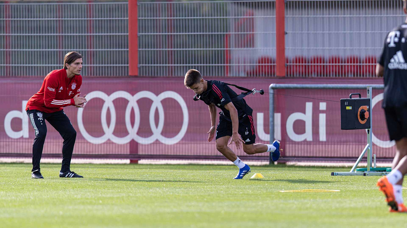 sane i nyanzu sovershili probezhku