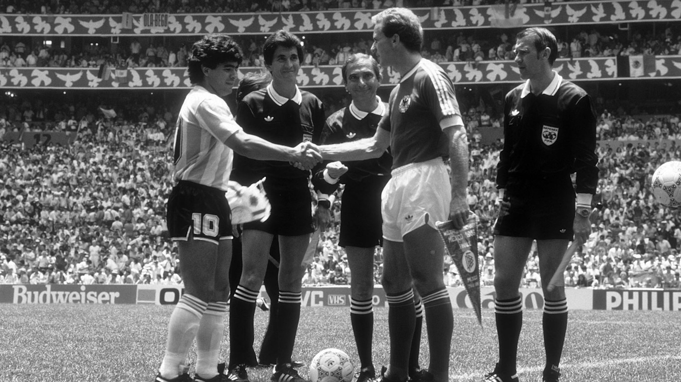 Fc Bayern Mourning The Death Of Diego Maradona Colourful maradona montage includes detailed head and shoulders portrait, plus diego in pictured at his peak during the 1986 mexico world cup, wearing classic argentina blue and white stripes. fc bayern mourning the death of diego