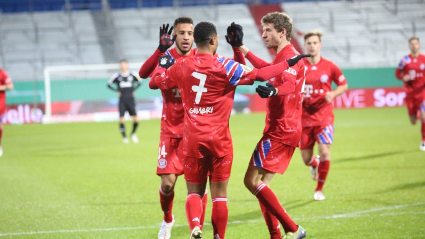 Imagegallery キール Vs Fcバイエルン Dfb Cup 21