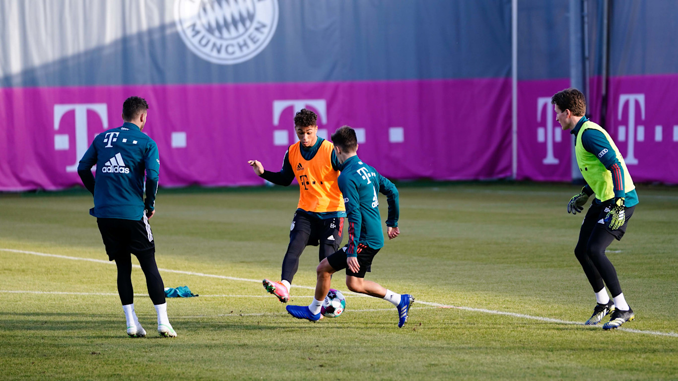 バイエルンとフランクフルトが闘志を燃やす大一番 Fc Bayern Munich バイエルンとフランクフルトが闘志を燃やす大一番 Fc Bayern Munich