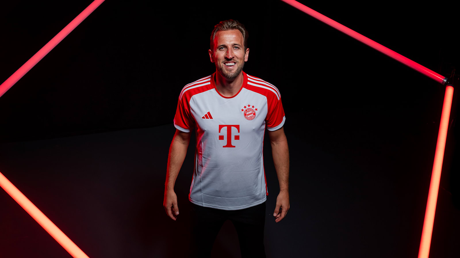 Video interview New signing Harry Kane on his transfer to FC Bayern