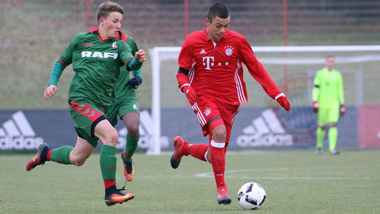 u17scf_fcb_041216