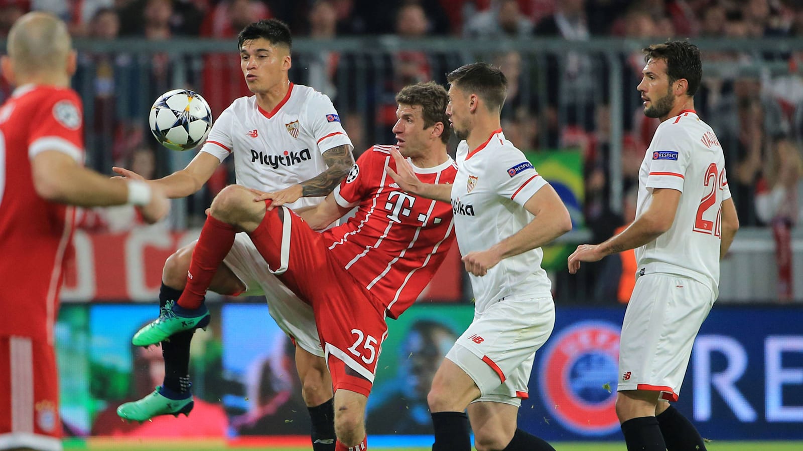 12-fcbsev_ima_110418