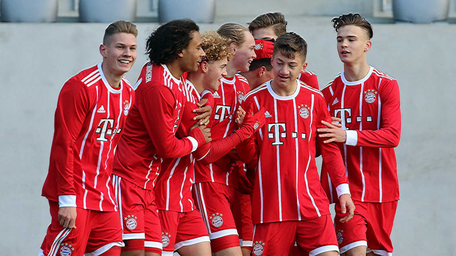 u17fck_fcb_040317