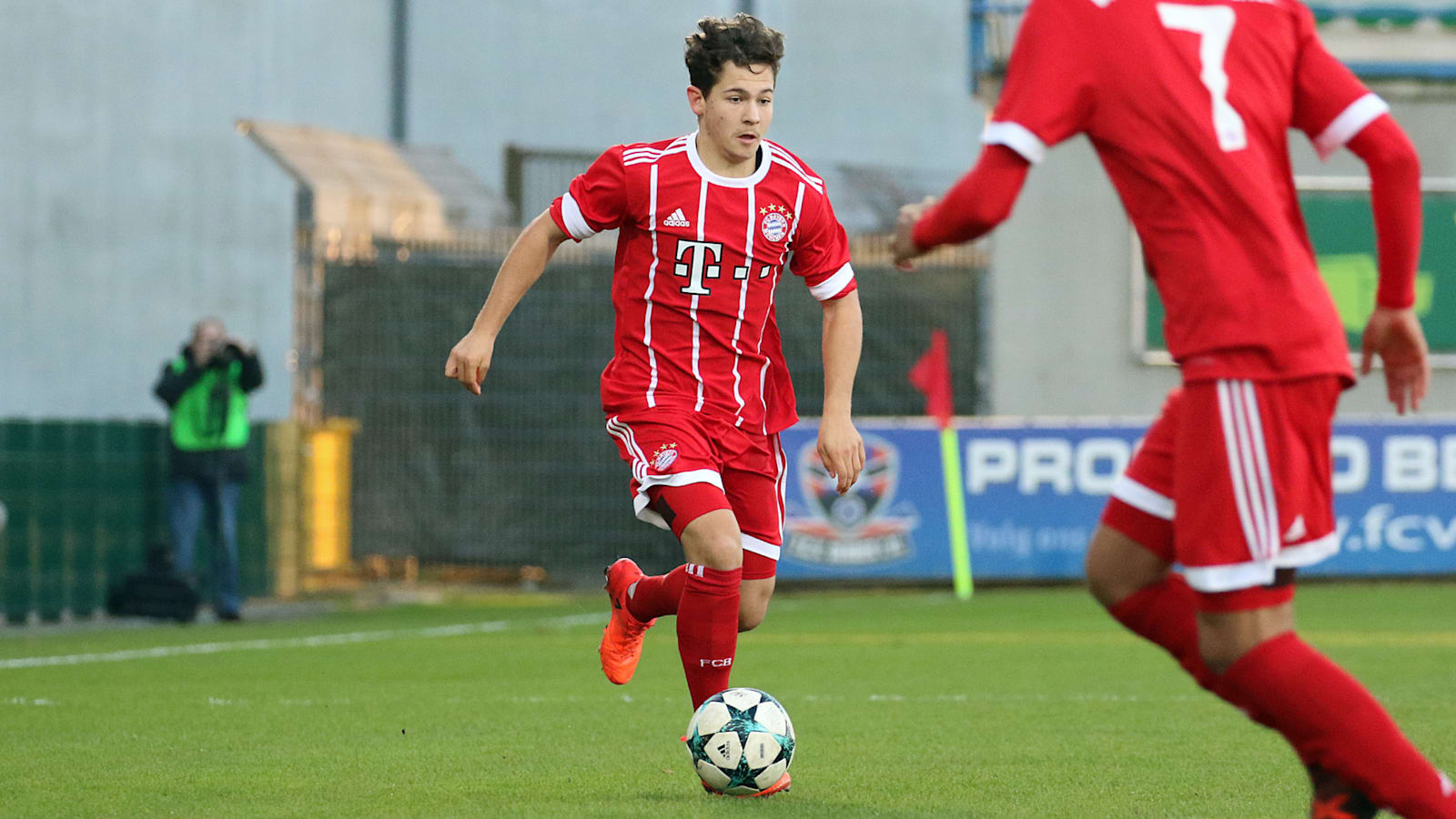 u19ksc_fcb_091217