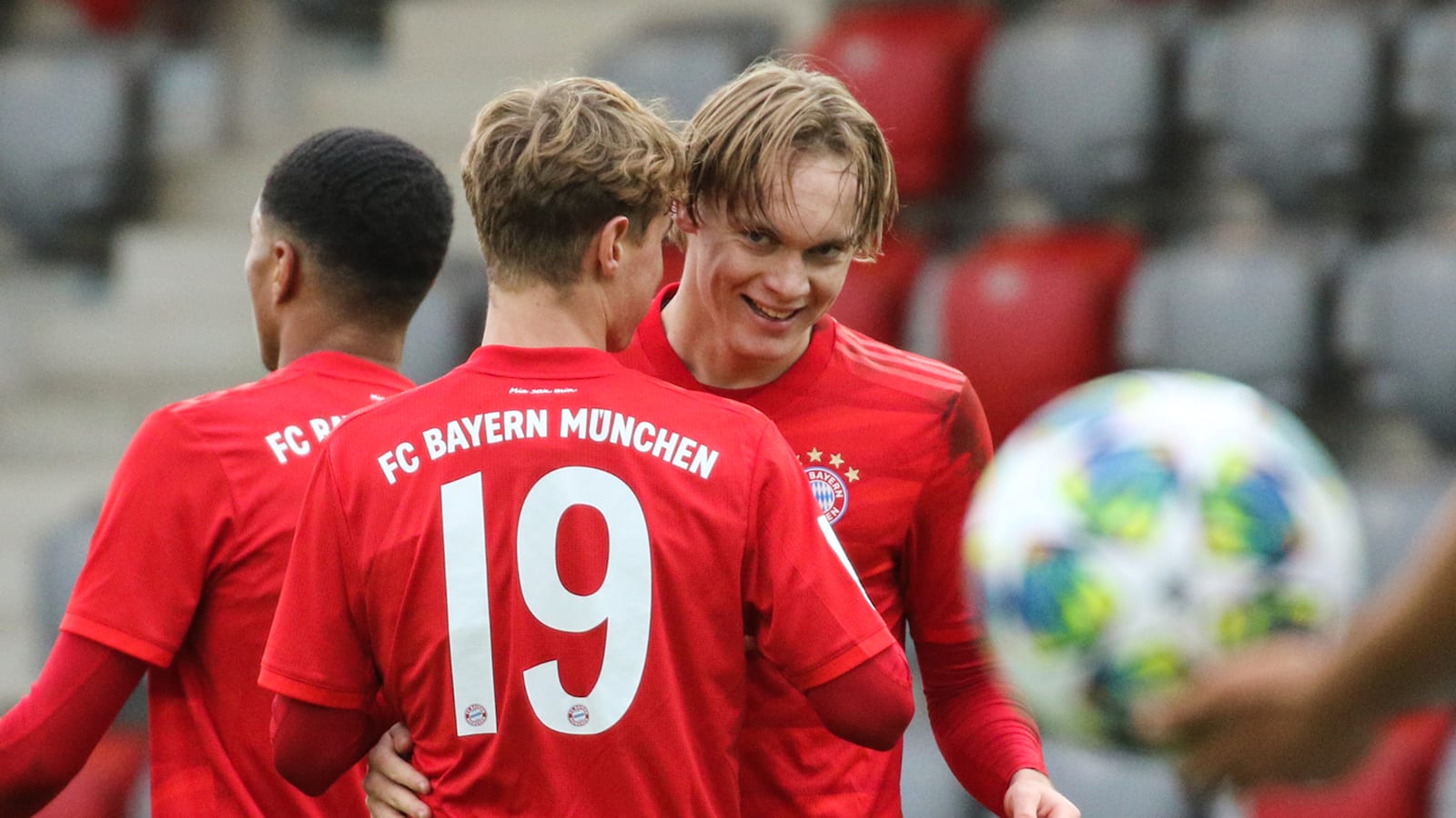 spurs_fcb_101219