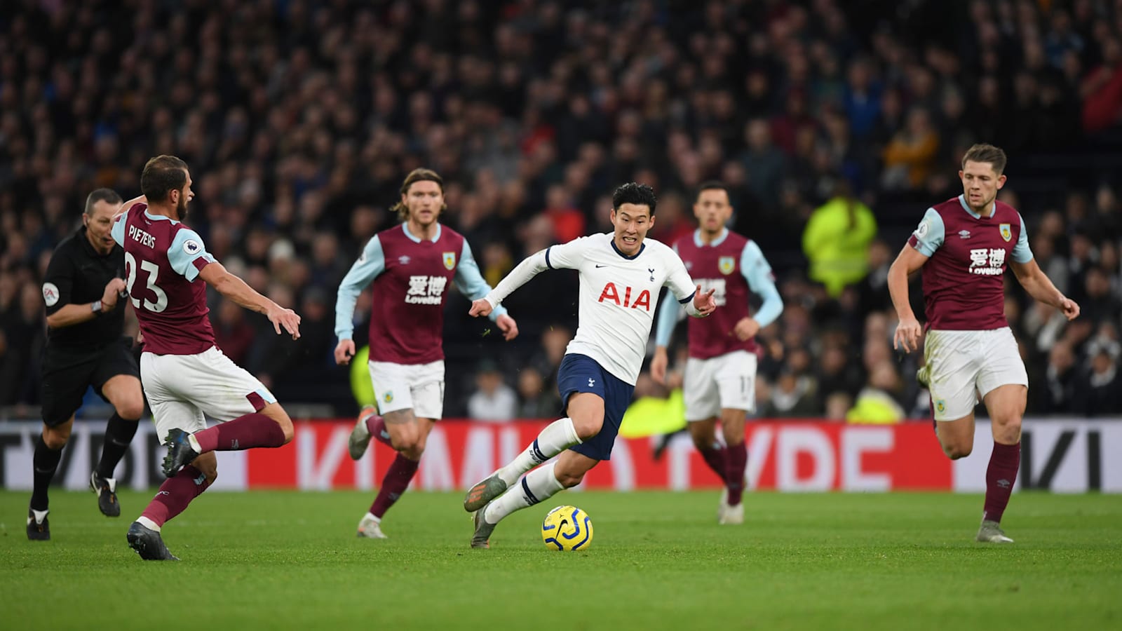 Tottenham reist mit Kantersieg nach München
