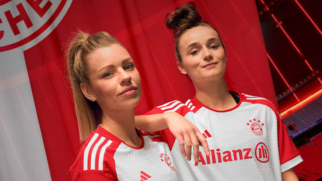 Gallery Photos of the new FC Bayern home jersey for 2023 24