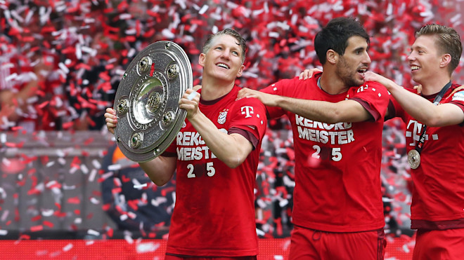 Scholl Schweinsteiger Legenden Mit Tor Abschied Gegen Mainz