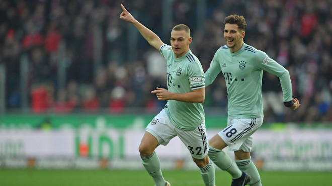ハノーファーとのアウェイ戦の写真 Fc Bayern Munich