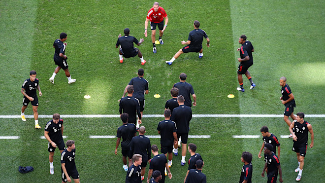 Galerie Das Abschlusstraining Vor Psg Vs Fc Bayern