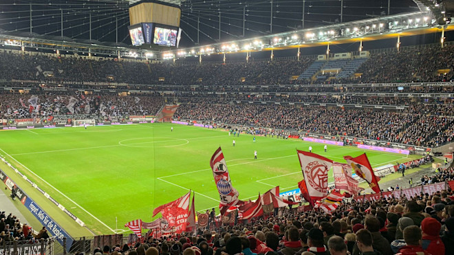 アウェイのフランクフルト戦の写真 Fc Bayern Munich