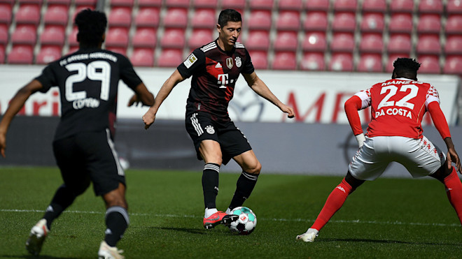 Img Fcbayern Com Image Upload T Cms 16x9 F Auto W 660 H 371 C Fill V Cms Public Images Fcbayern Com Homepage Saison 21 Galerien Spiele Mainz Fcb 09 Mainz Fcb Ima Jpg