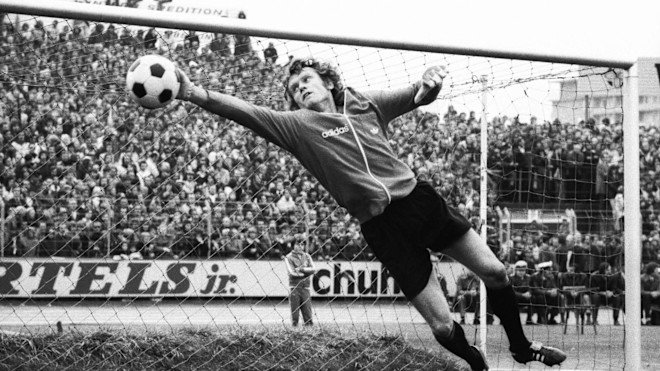 Sepp maier store gloves