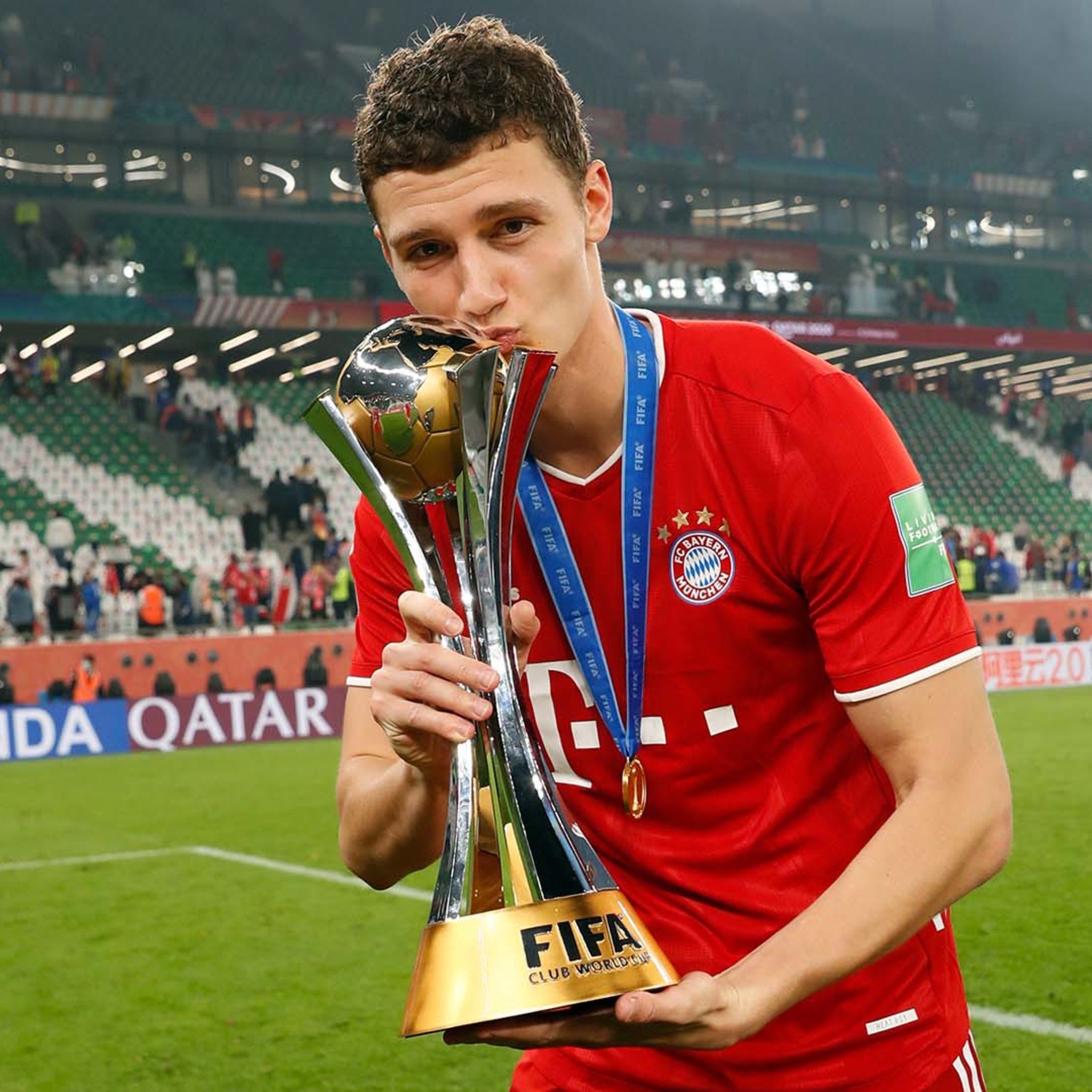 決勝点を挙げたタイトルコレクター パヴァール Fc Bayern Munich 決勝点を挙げたタイトルコレクター パヴァール Fc Bayern Munich