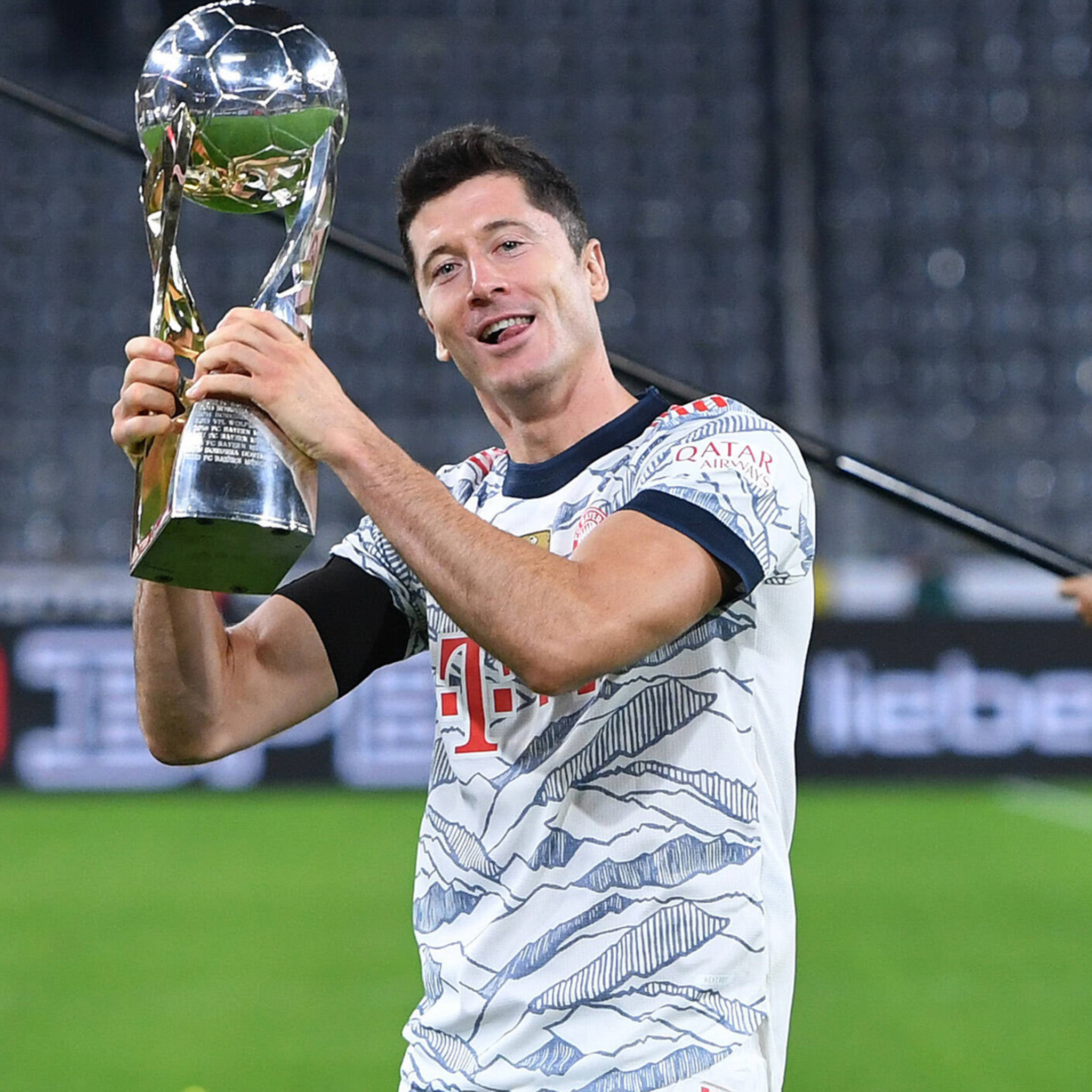 スーパーカップ スペシャリスト レヴァンドフスキがドルトムント戦で大活躍
