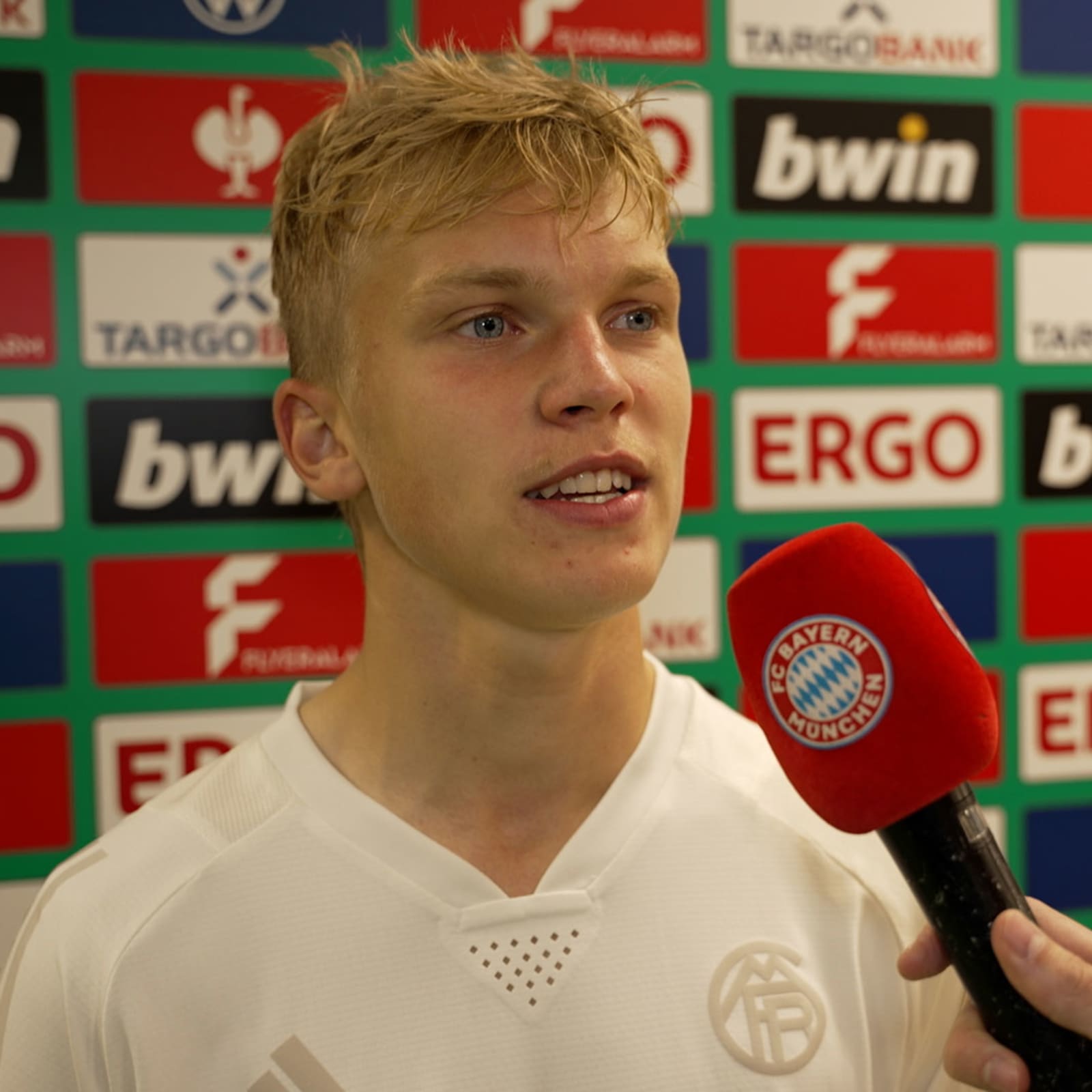 230926-kraetzig-interviews